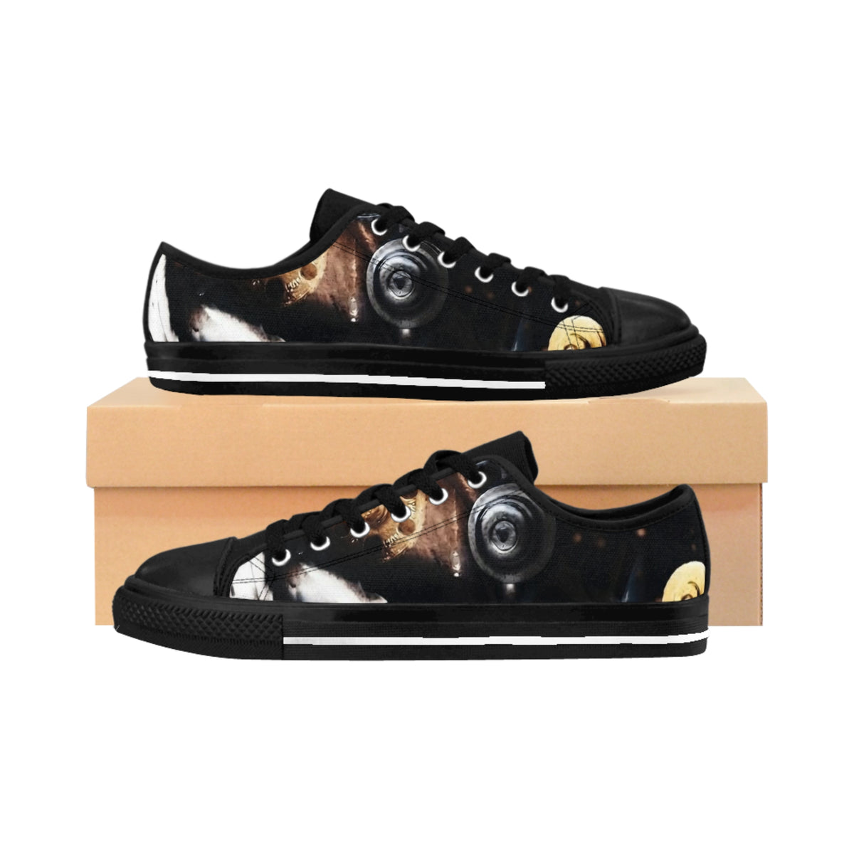 Steampunk Gear Low-Top Sneakers