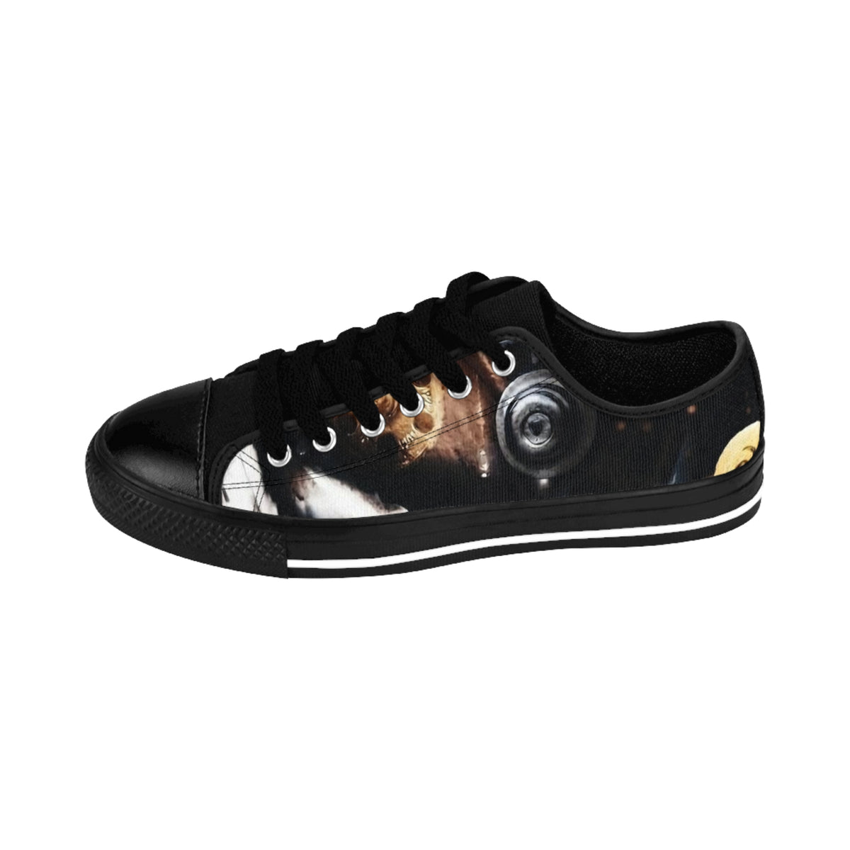 Steampunk Gear Low-Top Sneakers